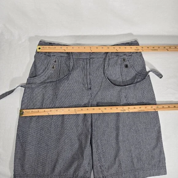 VINTAGE Striped Elastic Waist Drawstring Cargo BERMUDA Shorts Women's Size L/XL. - Picture 15 of 17